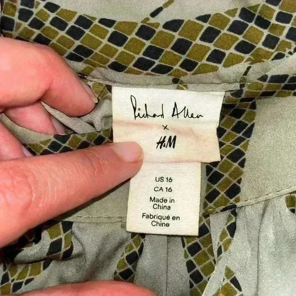 Richard Allan X H&M stand up Satin Dress sz 16 BLOGGERS FAV - Picture 7 of 8